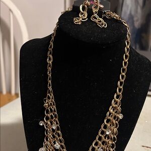 Elegant Gold Chain Necklace with Crystal Accents